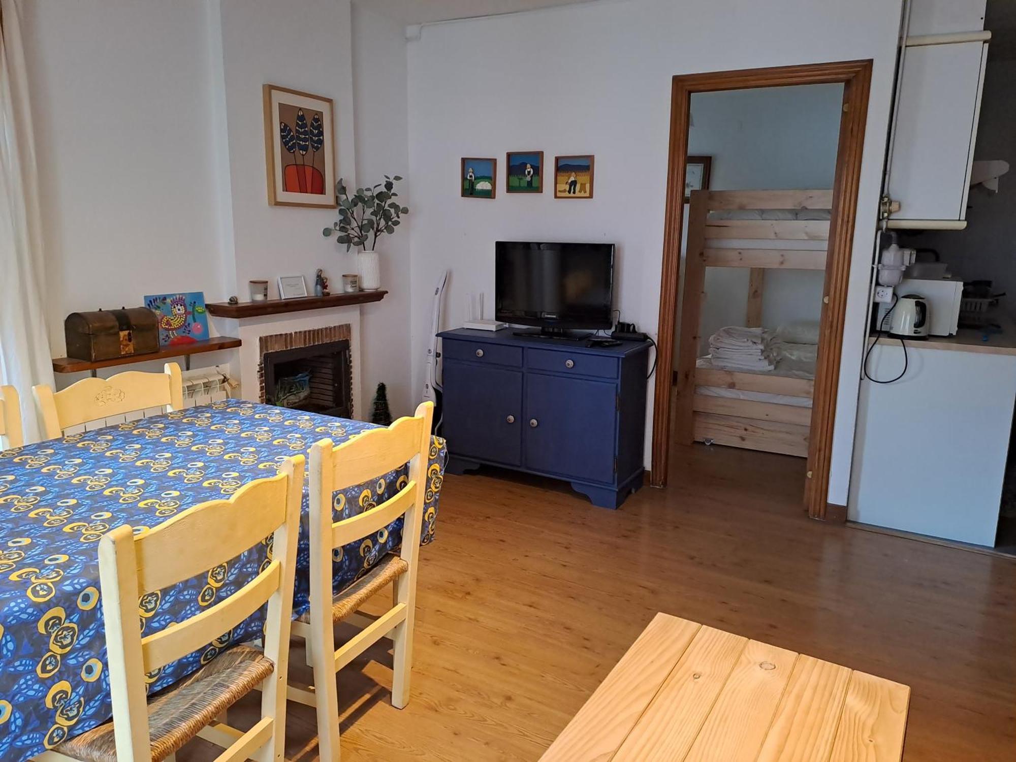 Casa Bihotz - Bonito Y Centrico Apartamento Con Garaje En Sallent Sallent de Gállego Buitenkant foto